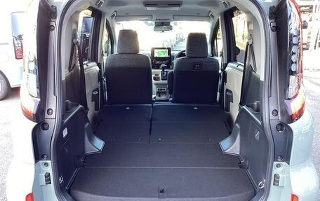 Toyota Sienta, 2022 год, 1 309 000 рублей, 18 фотография