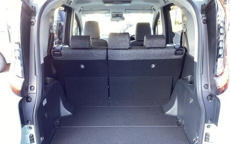 Toyota Sienta, 2022 год, 1 309 000 рублей, 17 фотография