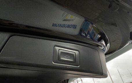 Toyota RAV4, 2025 год, 4 299 000 рублей, 23 фотография