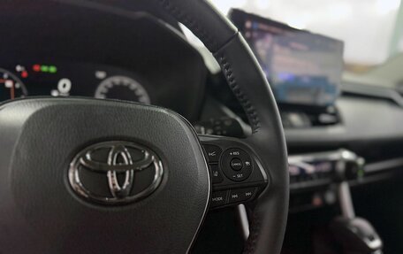 Toyota RAV4, 2025 год, 4 299 000 рублей, 21 фотография