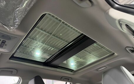 Toyota RAV4, 2025 год, 4 299 000 рублей, 26 фотография