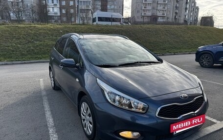 KIA cee'd III, 2014 год, 1 028 000 рублей, 4 фотография