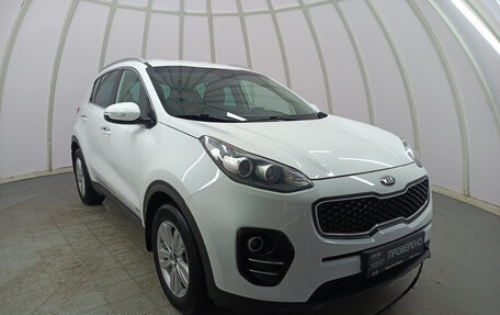 KIA Sportage IV рестайлинг, 2018 год, 2 240 000 рублей, 3 фотография