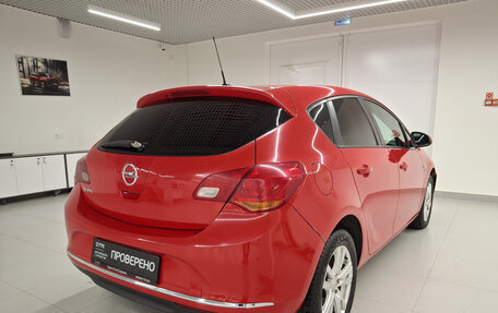 Opel Astra J, 2013 год, 560 000 рублей, 6 фотография
