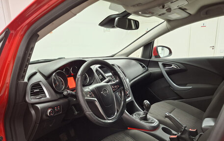 Opel Astra J, 2013 год, 560 000 рублей, 20 фотография