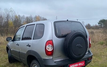 Chevrolet Niva I рестайлинг, 2013 год, 380 000 рублей, 1 фотография
