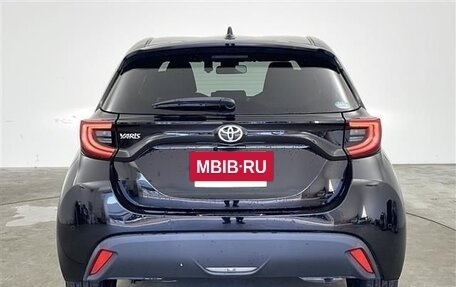 Toyota Yaris, 2020 год, 1 100 000 рублей, 5 фотография