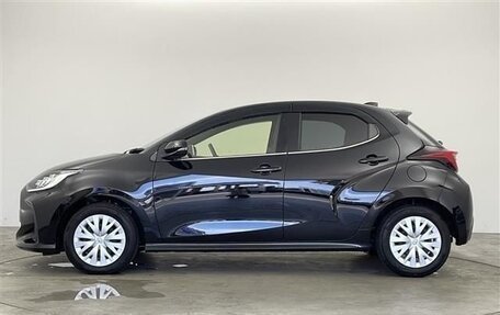 Toyota Yaris, 2020 год, 1 100 000 рублей, 8 фотография