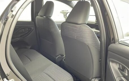 Toyota Yaris, 2020 год, 1 100 000 рублей, 14 фотография