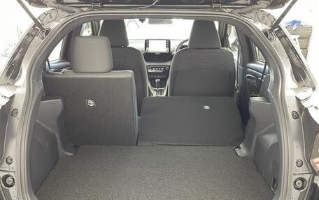 Toyota Yaris, 2020 год, 1 100 000 рублей, 20 фотография