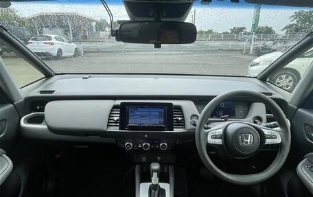 Honda Fit, 2021 год, 1 000 000 рублей, 13 фотография