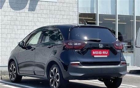 Honda Fit, 2021 год, 1 000 000 рублей, 7 фотография