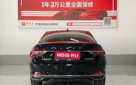 Skoda Superb III рестайлинг, 2025 год, 2 140 000 рублей, 3 фотография