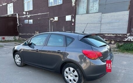 Opel Astra J, 2010 год, 620 000 рублей, 6 фотография