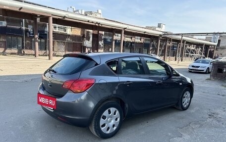 Opel Astra J, 2010 год, 620 000 рублей, 8 фотография