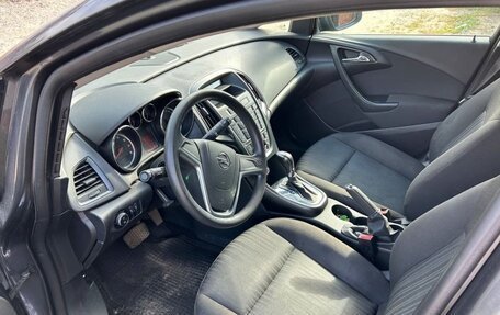 Opel Astra J, 2010 год, 620 000 рублей, 9 фотография