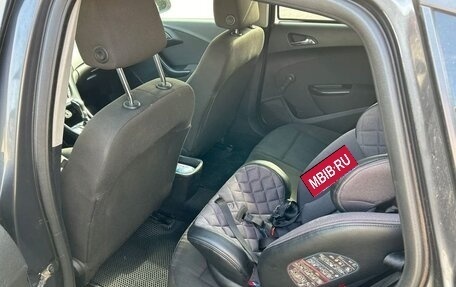 Opel Astra J, 2010 год, 620 000 рублей, 11 фотография