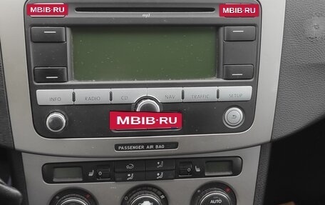 Volkswagen Passat B6, 2007 год, 750 000 рублей, 14 фотография