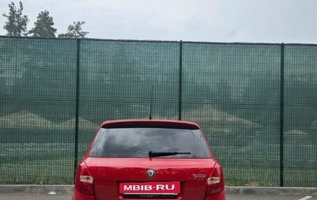 Skoda Fabia II, 2010 год, 450 000 рублей, 3 фотография