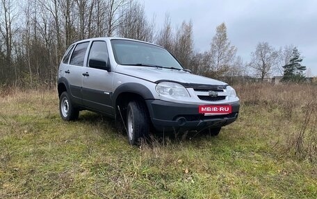 Chevrolet Niva I рестайлинг, 2013 год, 380 000 рублей, 3 фотография