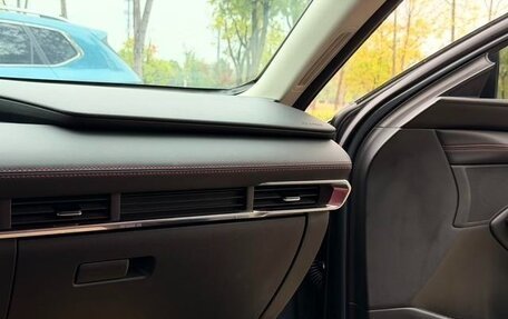 Mazda 3, 2022 год, 1 740 000 рублей, 19 фотография