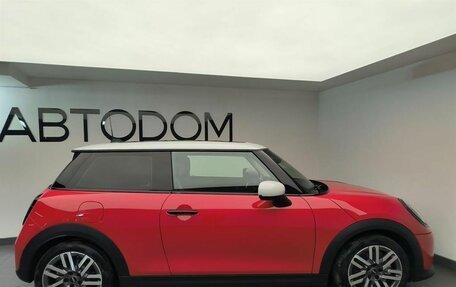 MINI Hatch, 2024 год, 5 490 000 рублей, 5 фотография