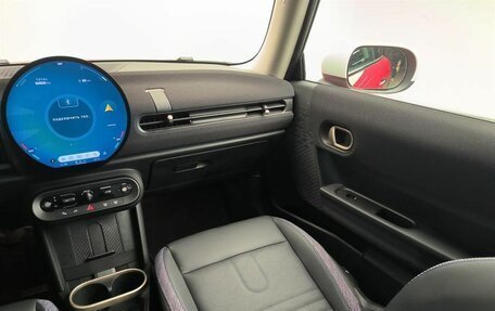 MINI Hatch, 2024 год, 5 490 000 рублей, 13 фотография