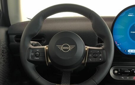 MINI Hatch, 2024 год, 5 490 000 рублей, 17 фотография