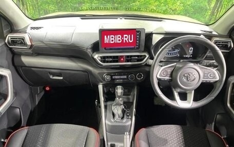Toyota Raize I, 2021 год, 1 100 000 рублей, 9 фотография