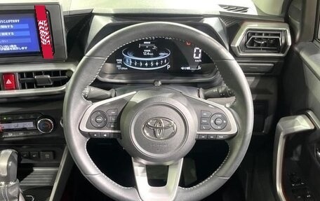 Toyota Raize I, 2021 год, 1 100 000 рублей, 10 фотография