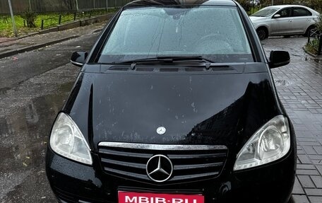 Mercedes-Benz A-Класс, 2008 год, 560 000 рублей, 1 фотография