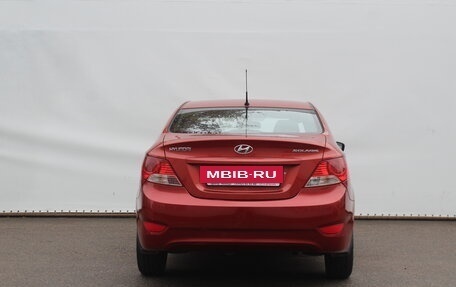 Hyundai Solaris II рестайлинг, 2011 год, 690 000 рублей, 6 фотография
