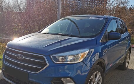 Ford Escape, 2019 год, 1 700 000 рублей, 4 фотография