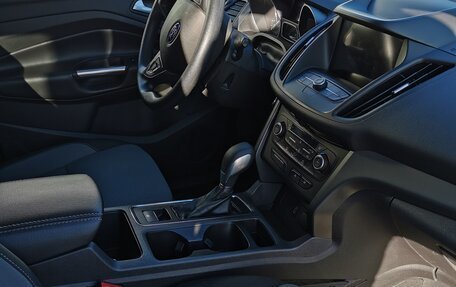 Ford Escape, 2019 год, 1 700 000 рублей, 3 фотография