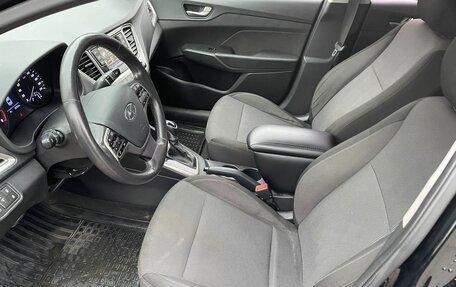 Hyundai Solaris II рестайлинг, 2019 год, 800 000 рублей, 10 фотография