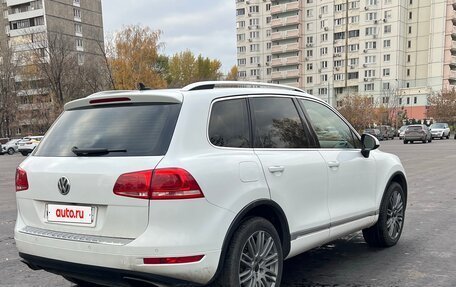 Volkswagen Touareg III, 2012 год, 1 700 000 рублей, 8 фотография