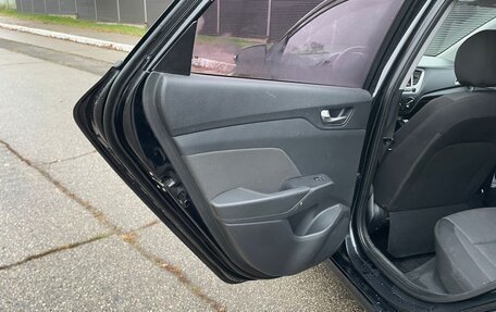 Hyundai Solaris II рестайлинг, 2019 год, 800 000 рублей, 14 фотография