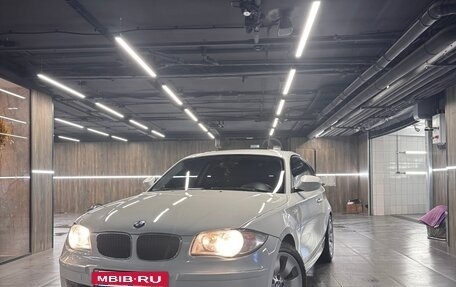 BMW 1 серия, 2010 год, 1 000 000 рублей, 4 фотография
