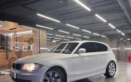 BMW 1 серия, 2010 год, 1 000 000 рублей, 5 фотография