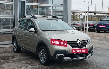Renault Sandero II рестайлинг, 2020 год, 1 295 000 рублей, 3 фотография