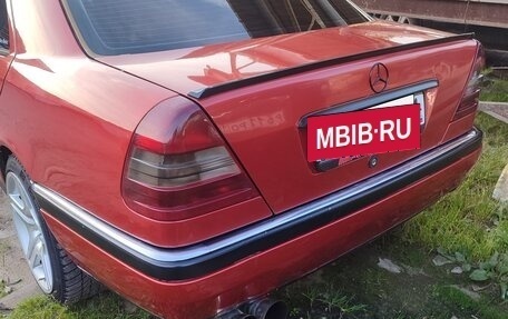 Mercedes-Benz C-Класс, 1994 год, 250 000 рублей, 4 фотография