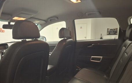 Opel Antara I, 2013 год, 932 000 рублей, 15 фотография