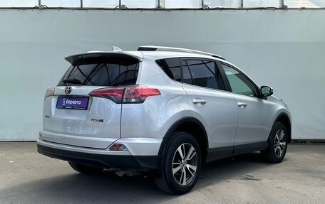 Toyota RAV4, 2018 год, 2 540 000 рублей, 6 фотография