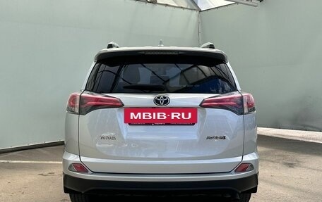 Toyota RAV4, 2018 год, 2 540 000 рублей, 8 фотография