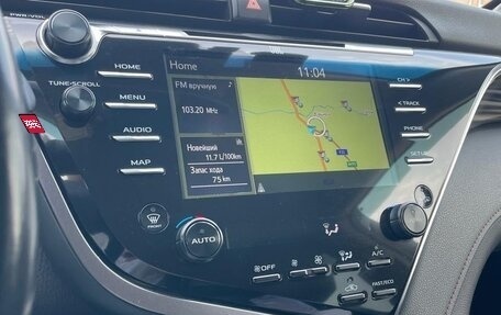 Toyota Camry, 2018 год, 2 650 000 рублей, 7 фотография