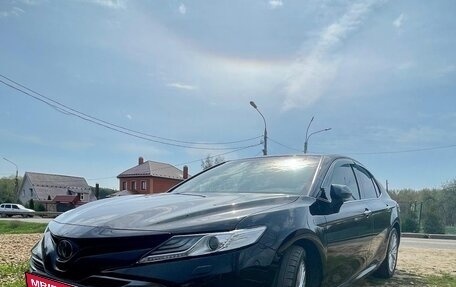 Toyota Camry, 2018 год, 2 650 000 рублей, 11 фотография