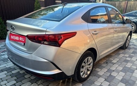 Hyundai Solaris II рестайлинг, 2021 год, 1 740 000 рублей, 18 фотография