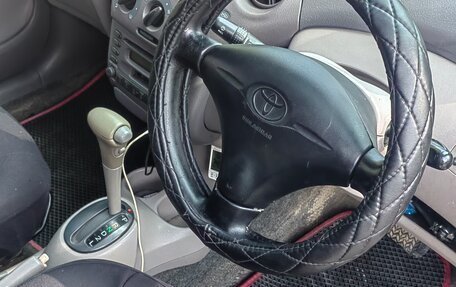 Toyota Platz, 2001 год, 307 000 рублей, 12 фотография