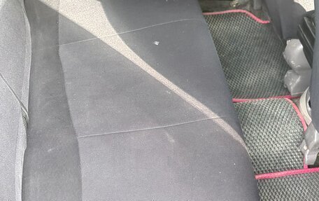 Toyota Platz, 2001 год, 307 000 рублей, 13 фотография