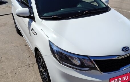 KIA Rio III рестайлинг, 2015 год, 700 000 рублей, 5 фотография